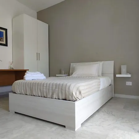 홈스테이 Casa Aprico - Abitare Il Relax In Citta *